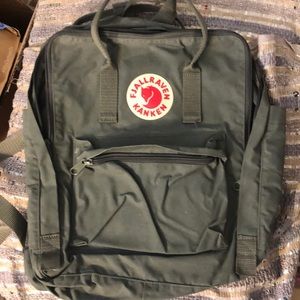 Fjallraven Classic Kanken